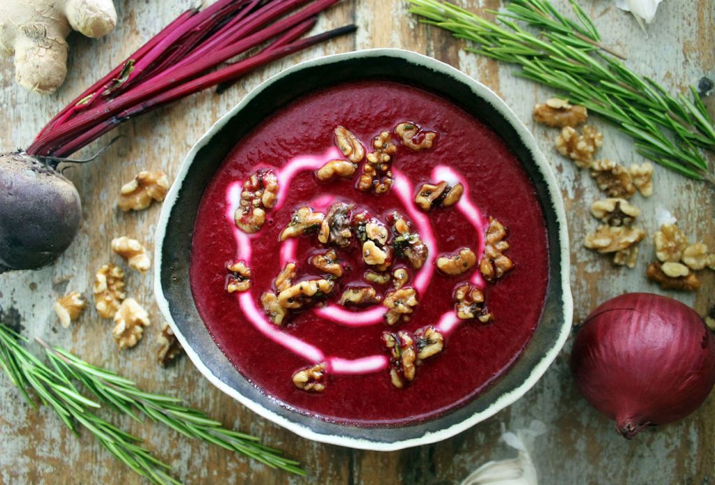 Roasted-Beetroot Rødbede suppe